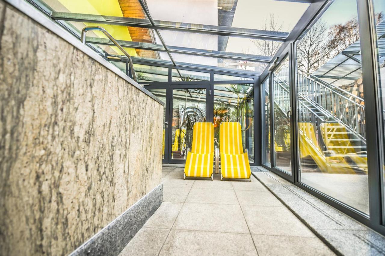 Pensjonat Fitness & Spa Gregor Zielona Gora  Exterior photo