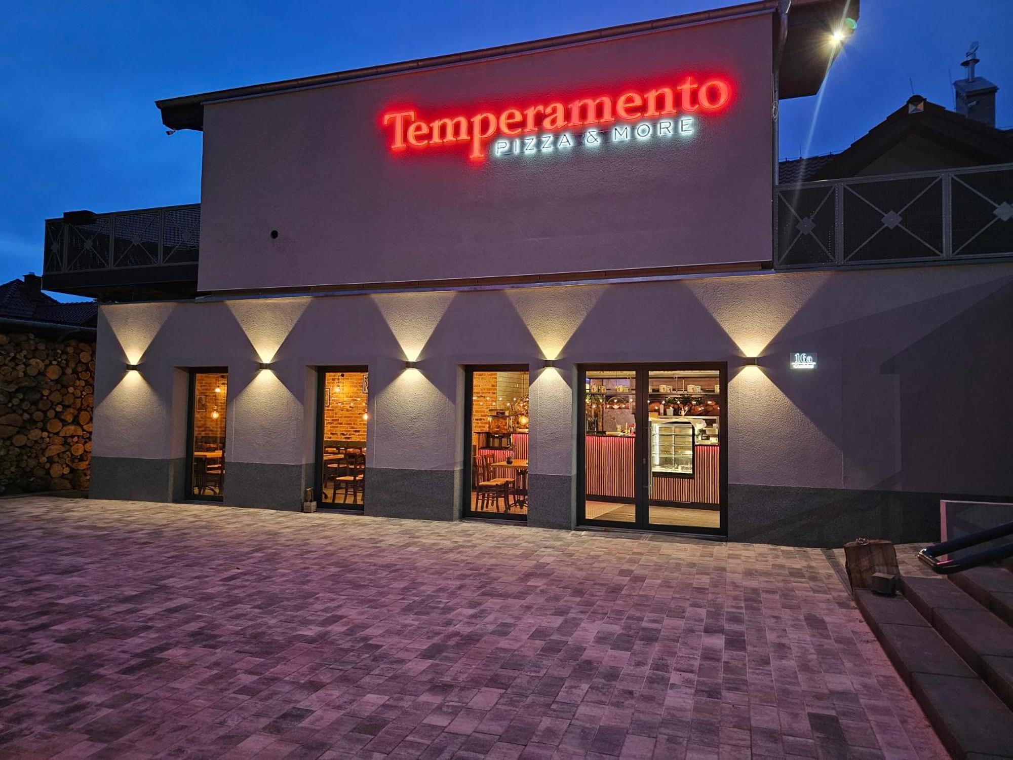 Pensjonat Fitness & Spa Gregor Zielona Gora  Exterior photo
